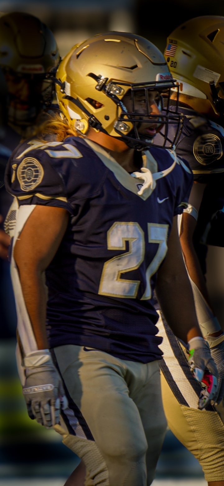 Carlos R.